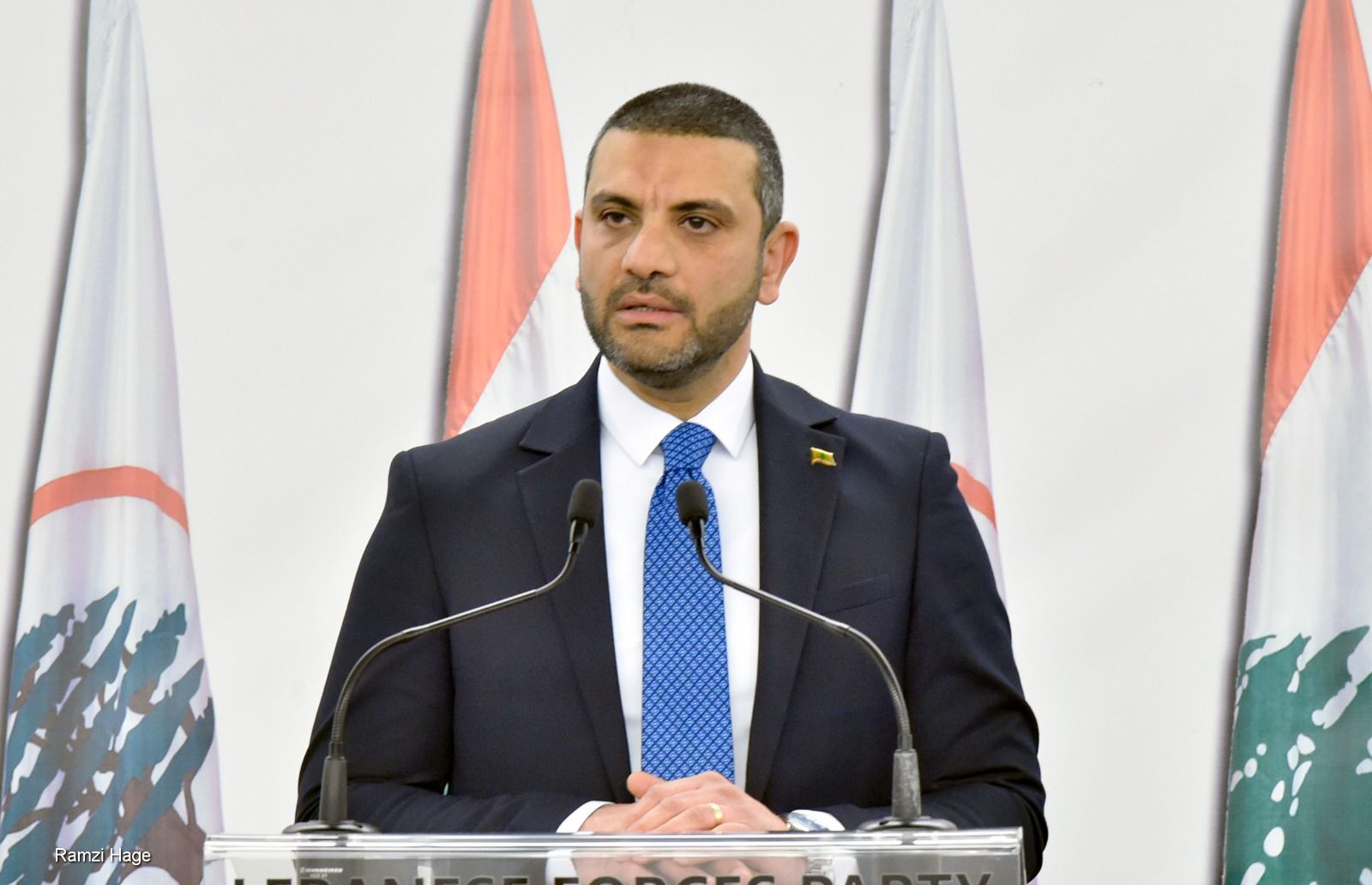 جعجع في  تسليم بطاقات حزبية : الانتساب شراكة فعلية في مشروع وطني طويل النفس