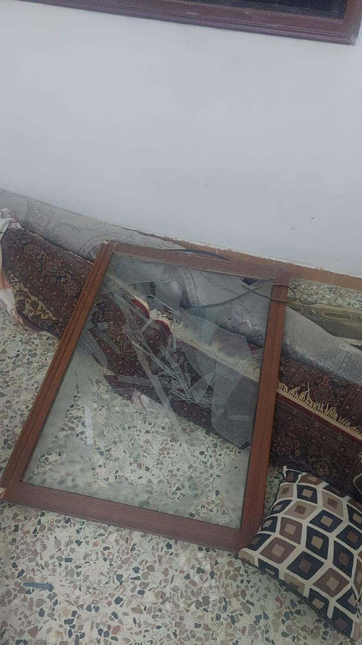 تضرّر منازل في القصير جرّاء الغارات الإسرائيلية على حمص