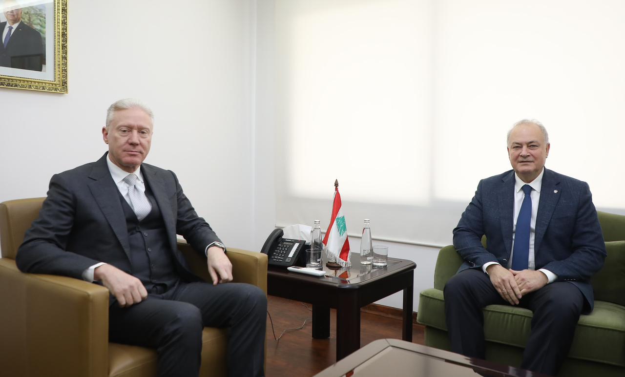 رجي يبحث العلاقات الثنائية مع الهند وروسيا ويشدد على دعم اليونيفيل ووقف الاعتداءات الإسرائيلية على لبنان