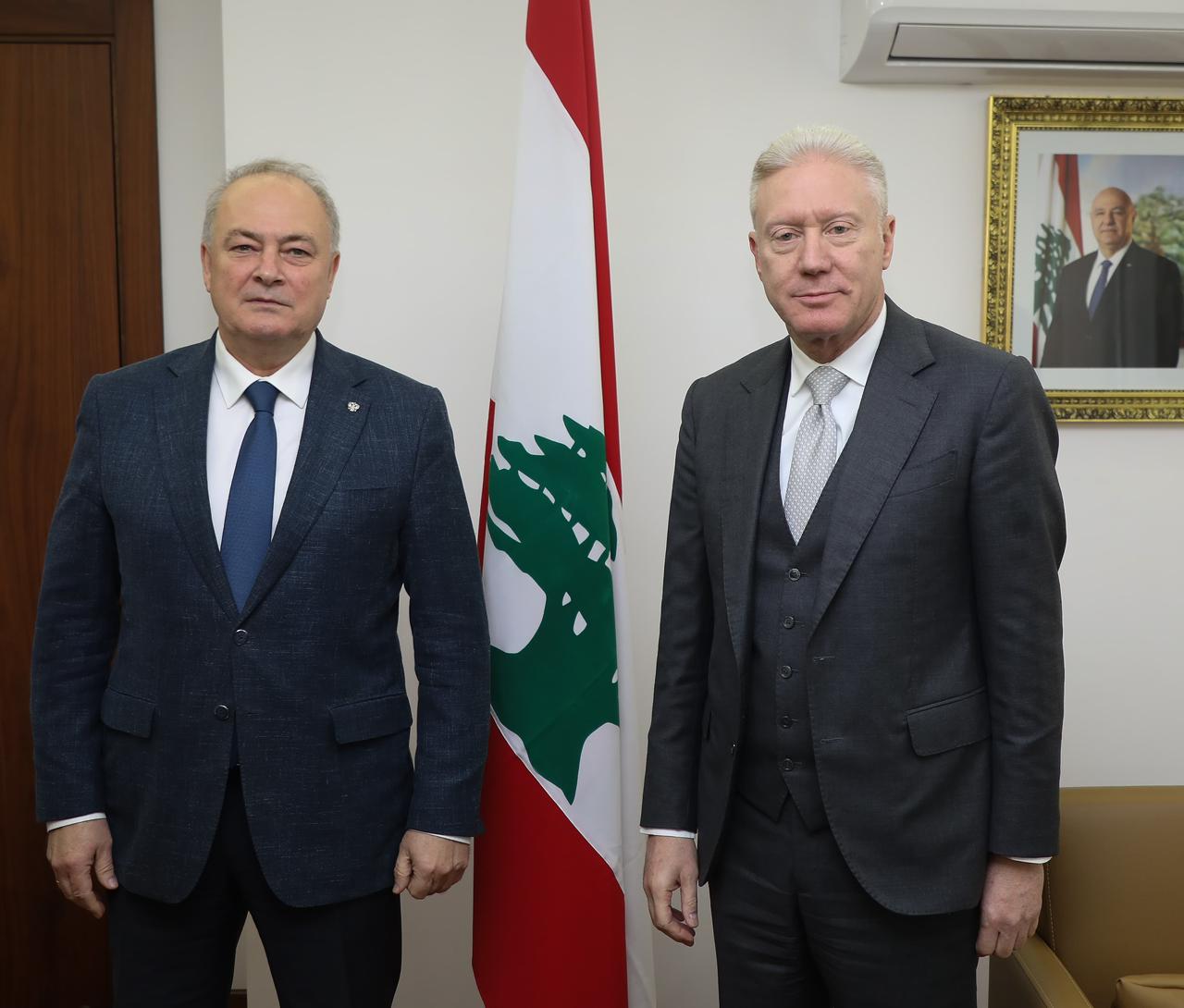 رجي يبحث العلاقات الثنائية مع الهند وروسيا ويشدد على دعم اليونيفيل ووقف الاعتداءات الإسرائيلية على لبنان