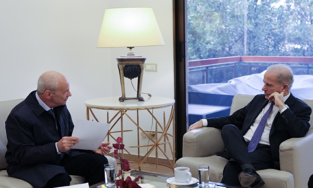 عيسى يشيد بأداء “كهرباء زحلة”