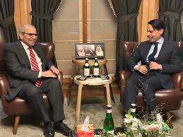 سلام يؤكِّد لوزير الخارجية السعودي على التقدُّم الأمني وحصر السلاح<br />
مديرة صندوق النقد تُثني على إصلاحات الحكومة.. «والدمار الجنوبي» لا يخفِّف المواجهة بين بعبدا وحزب الله