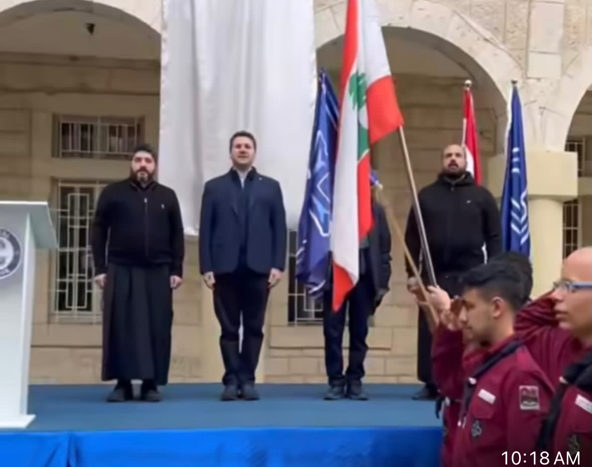 بالفيديو - نديم الجميل في احتفال ازاحة الستارة عن لوحة شهداء مدرسة المركزية-جونية : استشهدوا لتبقى صلباننا مرفوعة