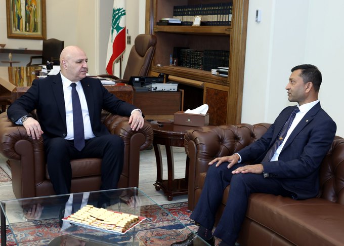 الرئيس  عون يستقبل سفير بنغلادش  في قصر بعبدا