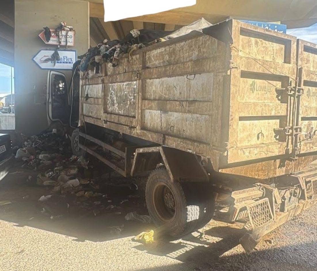 إصابة شخص في حادث سير عند مستديرة بستاشيو في الميناء