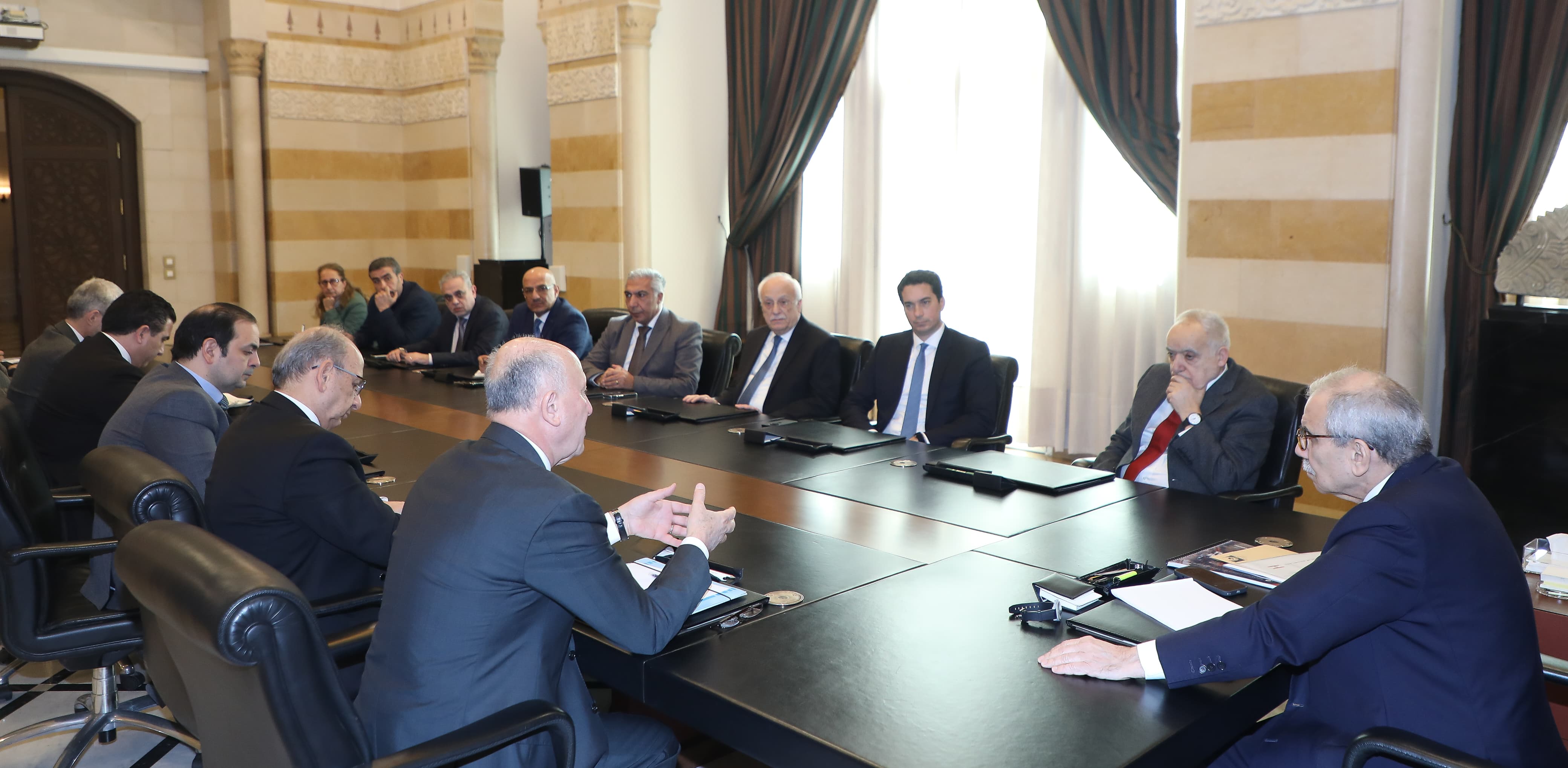 سلام يبحث أوضاع طرابلس ويطلق خلية أزمة بلا سقف مالي لمعالجة الأبنية المهدَّدة وتأمين الإيواء الكريم