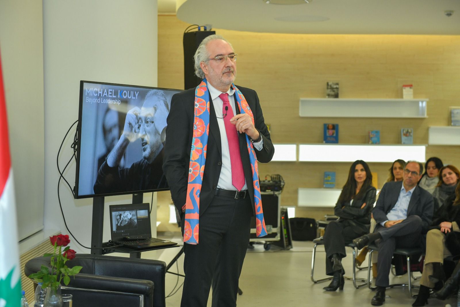 جامعة الروح القدس – الكسليك تنظم جلسة مع مايكل كولي حول القيادة في زمن التعقيد والذكاء الاصطناعي