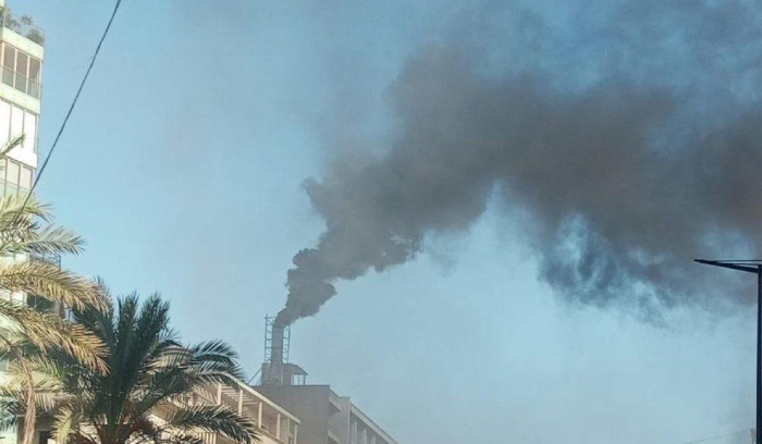 ما سبب الدخان المتصاعد من كورنيش المزرعة ؟