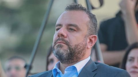 عبد المسيح: صوّتت بـلا ثقة