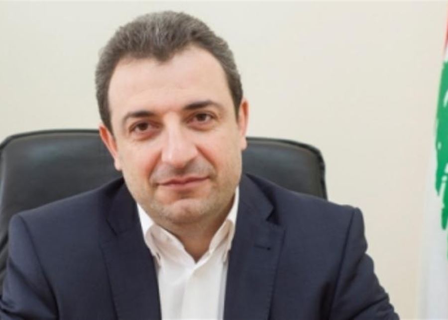 أبو فاعور: الحكومة التزمت إرسال مشروع قانون يُنصف موظفي القطاع العام