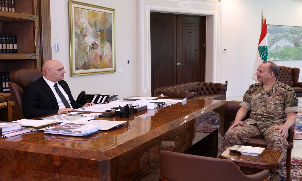 عون وهيكل يبحثان الأوضاع الأمنية في الجنوب