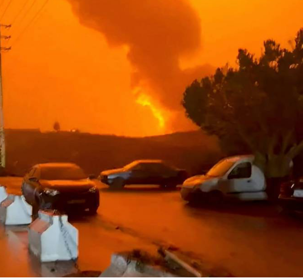 دعم أميركي للموقف اللبناني المتمسك بالميكانيزم و30 غارة إسرائيلية ليلًا<br />
هيكل الى واشنطن وجلسة دسمة للحكومة وإطلاق 270 سجينًا سوريًا<br />
البنك الدولي متمسك بتجميد المساعدات اذا اقرت زيادة الرواتب