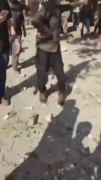 تحطيم عدد من المقابر في بعلبك