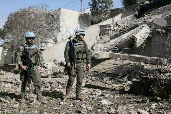 عون الى اسبانيا وهيكل يحمل الى واشنطن ملفات الجيش بعد «جنوبي الليطاني»<br />
وزير الخارجية الفرنسي في بيروت الاسبوع المقبل والملف الابرز مؤتمر باريس<br />
حسم الخيارات للانتخابات النيابية على النار في شباط بعد دعوة الهيئات الناخبة