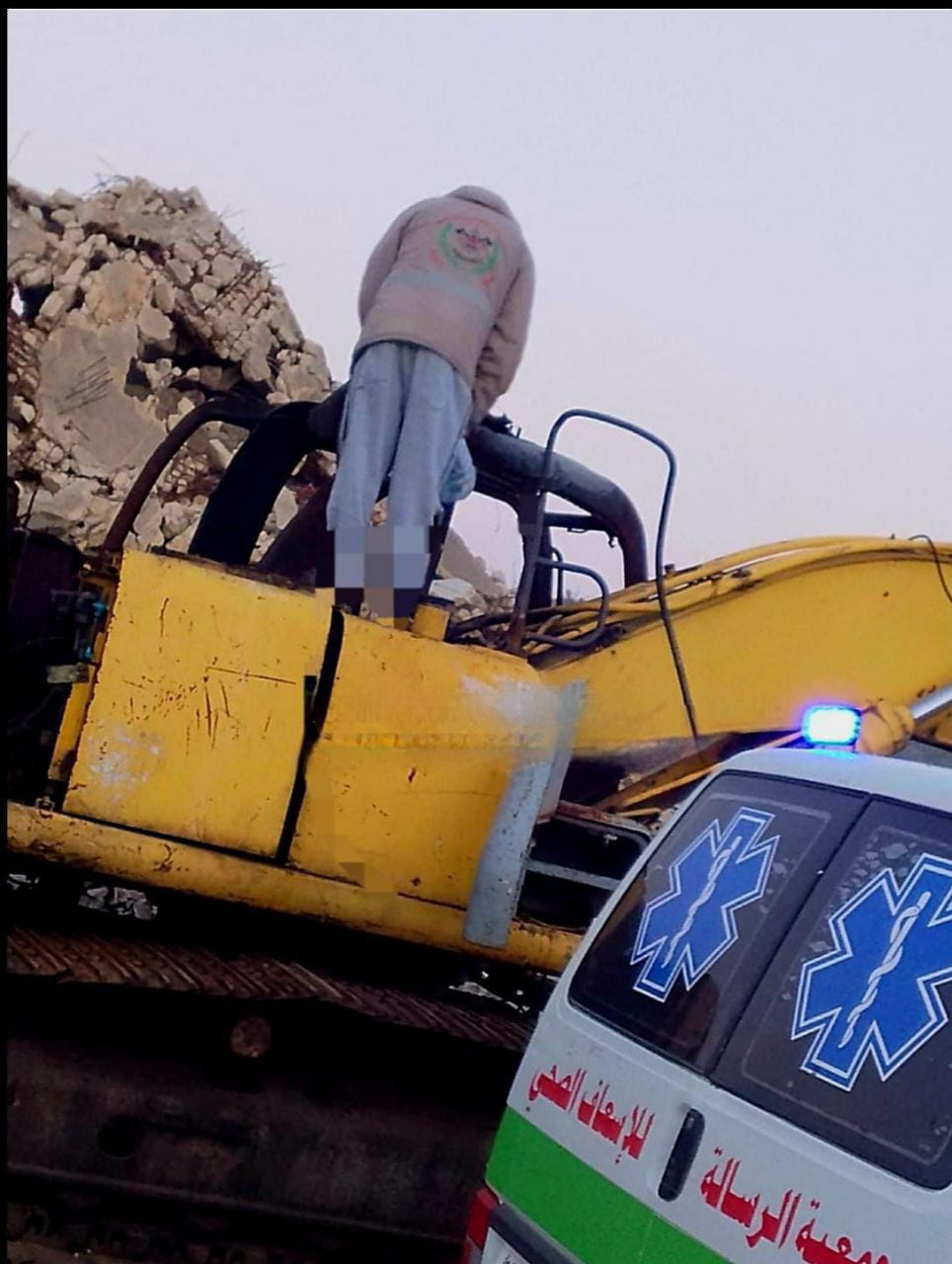 استهداف اسرائيلي  فجراً لحفارة  في بلدة عيتا الشعب