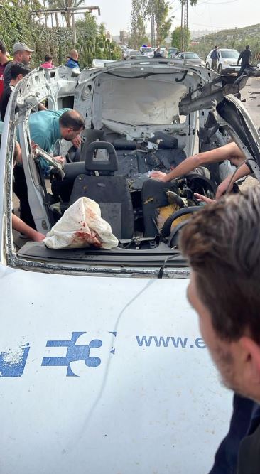 إستهداف سيارة رابيد عند أطراف بلدة الدوير