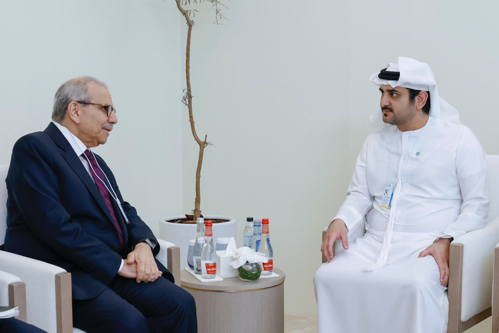 نواف سلام يلتقي الشيخ مكتوم بن محمد على هامش القمة العالمية للحكومات لبحث تعزيز العلاقات اللبنانية-الإماراتية