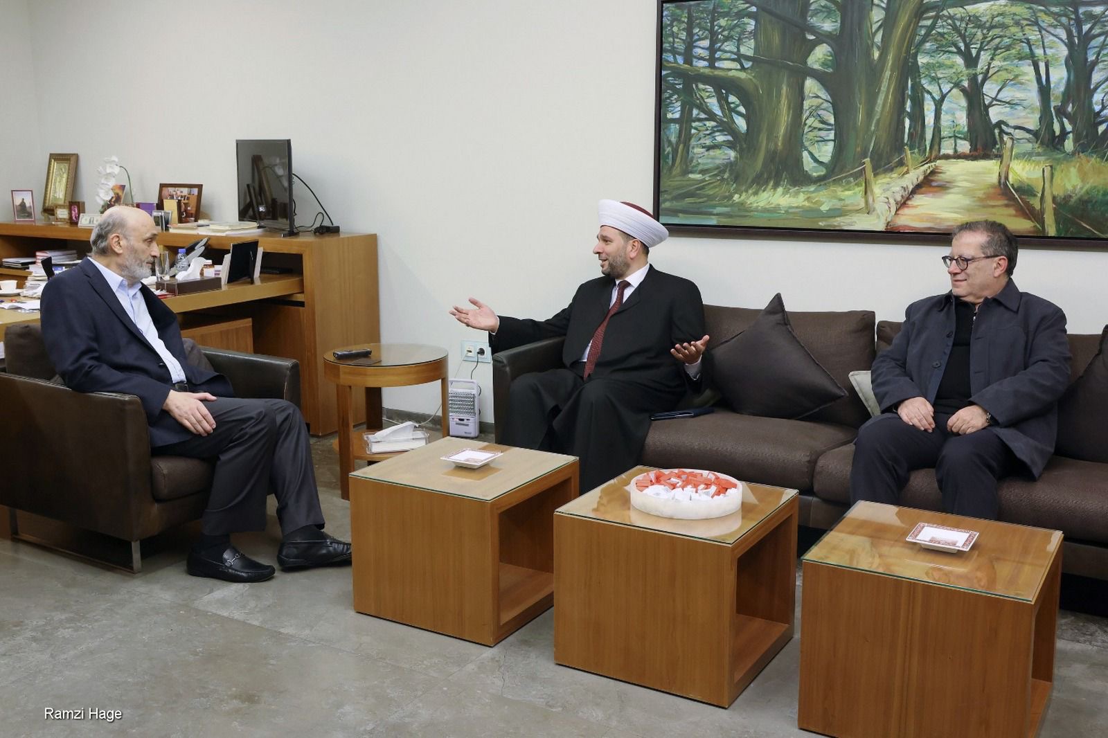 جعجع تسلم دعوة من دريان  للمشاركة في إفطار دار الفتوى