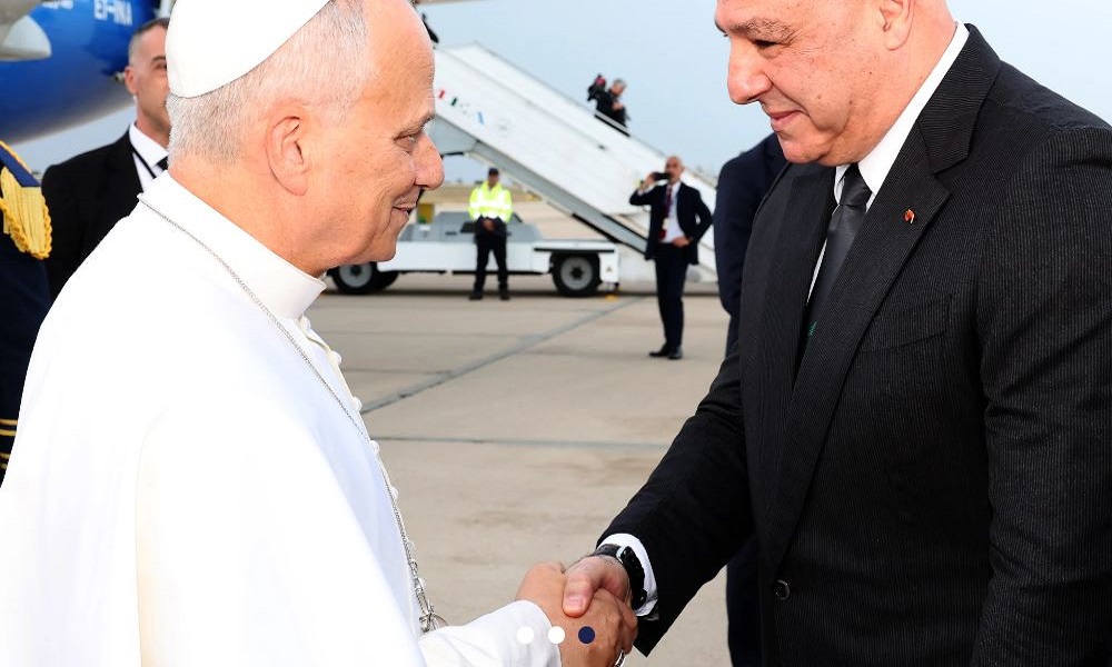 البابا للرئيس عون: أرفع الصلاة لكي تثبت في مسؤولياتك