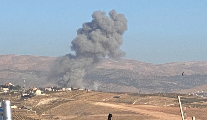 قتيل و3جرحى في غارة على شمسطار