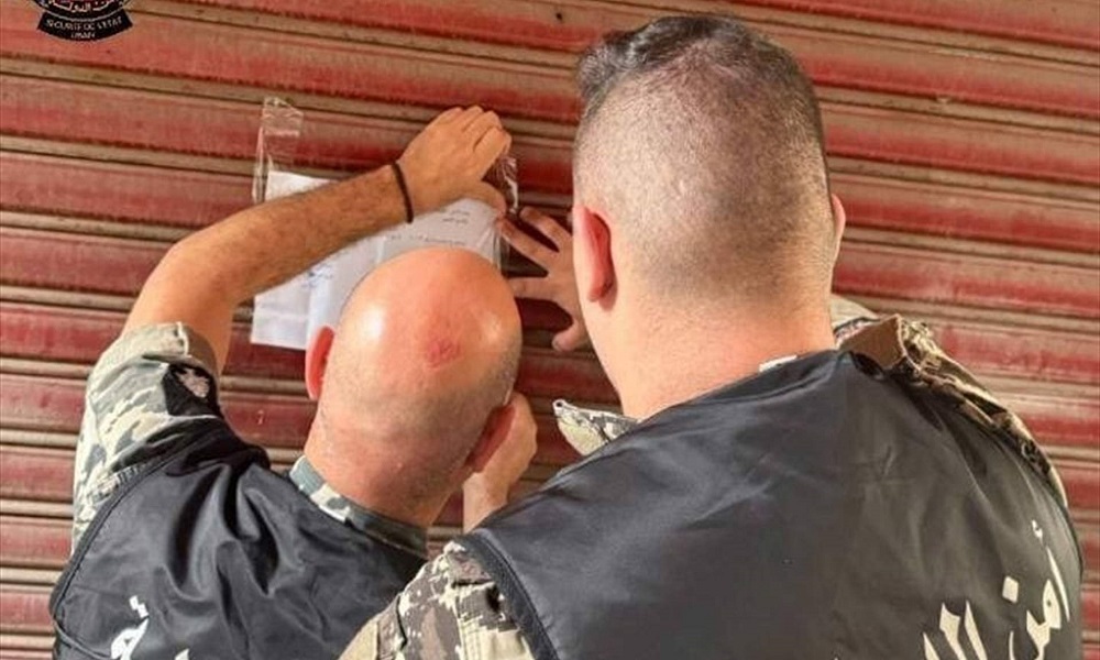 ضبط مستودع لحوم فاسدة في صور