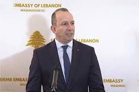 الترقب الثقيل: حزب الله حجر عثرة على طريق الدعم الدولي
توقيع نقل المحكومين بين لبنان وسوريا