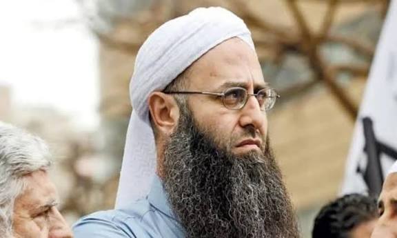 استئناف محاكمة فضل شاكر وأحمد الأسير… شاهد يؤكد إسقاط الدعوى عن شاكر بطلب من هاشم صفي الدين