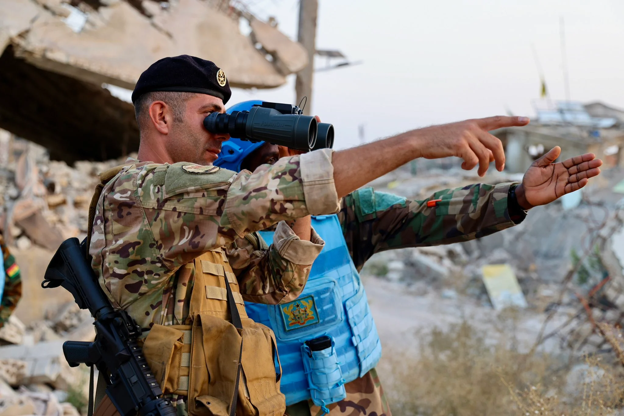 استهداف اطراف بلدتي علما الشعب وعيتا الشعب برشقات رشاشة