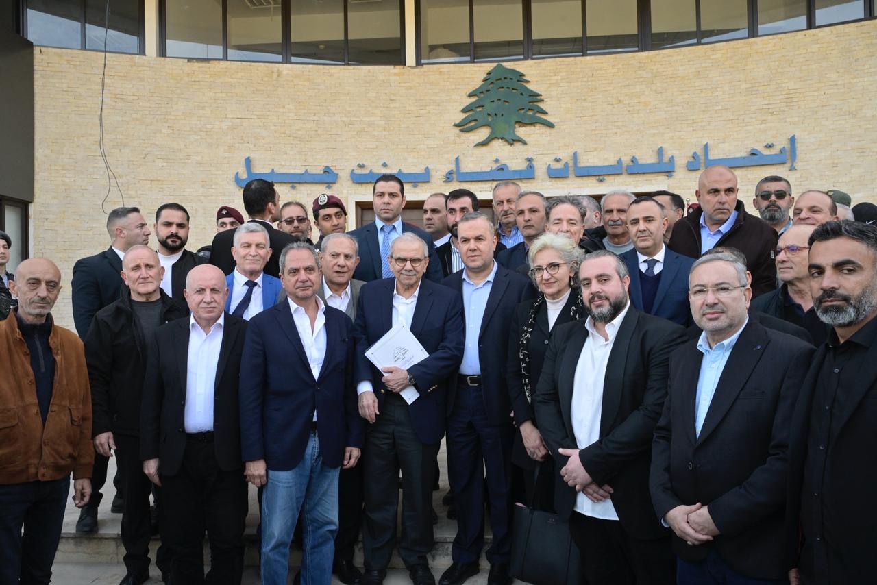 وصول رئيس الحكومة نواف سلام الى مدينة بنت جبيل