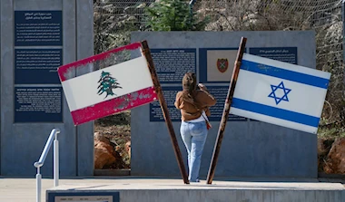 «تمشاية وتبادل كتب» بين كرم ومندوب العدو في الناقورة و 5 شروط «قاسية على لبنان»: لقاء عسكري سري بين لبنان وإسرائيل في فلوريدا