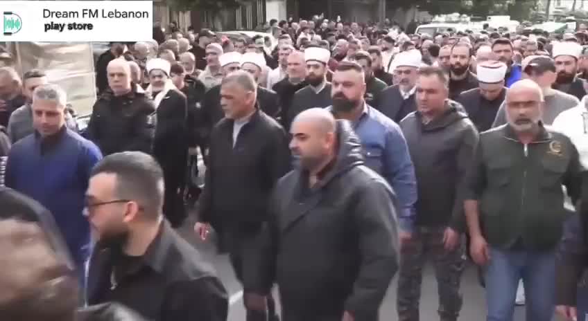 طرابلس تشيع أبنائها