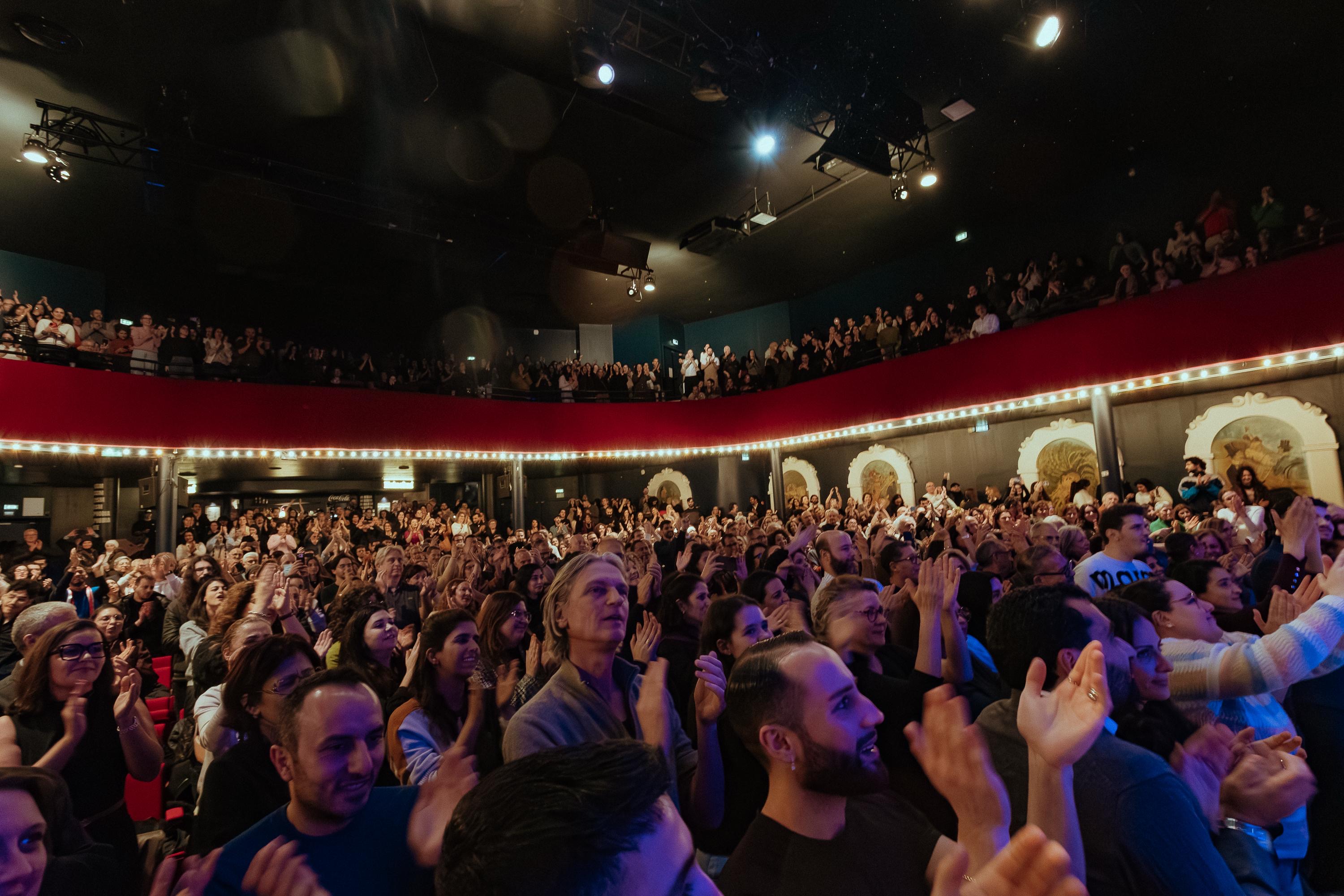 فيروزيات على خشبة باتكلان ليلة أسطورية بقيادة د. أمل قرمازي وأوركسترا مزيكا العالمية