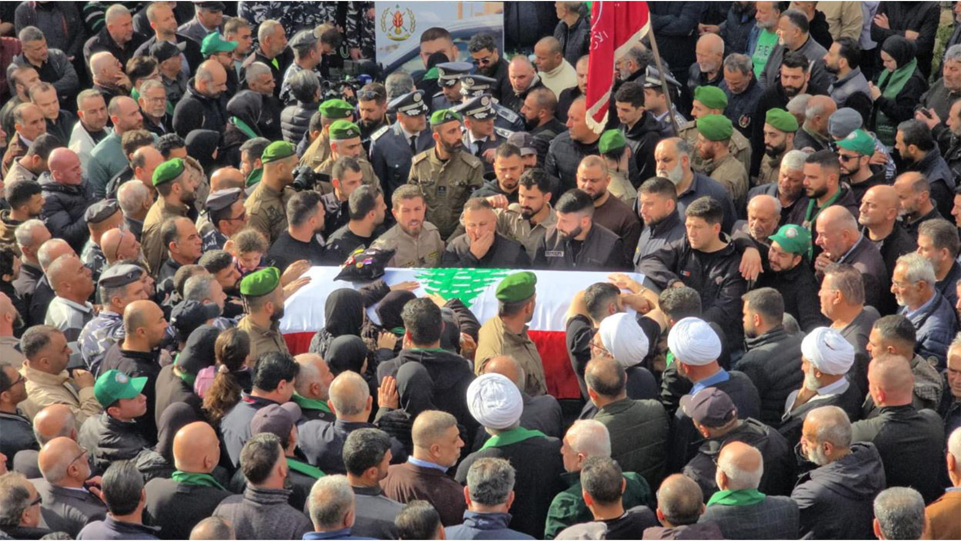 قوى الأمن شيّعت شهيدها المعاون أول حسن علي جابر