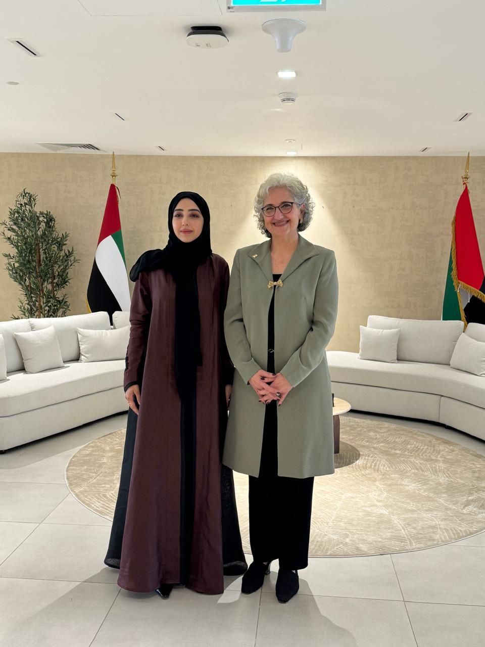 كرامي بدأت زيارتها الى دولة الإمارات العربية المتحدة