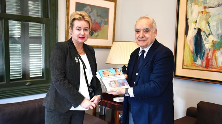 سلامة بحث مع سفيرة بولندا في تفعيل التعاون وحماية المواقع الأثرية