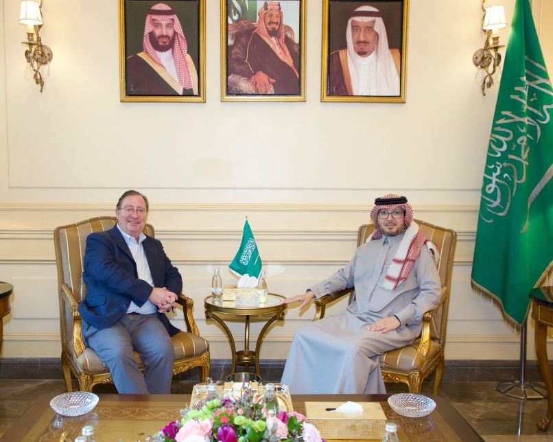 بخاري استقبل السفير البريطاني