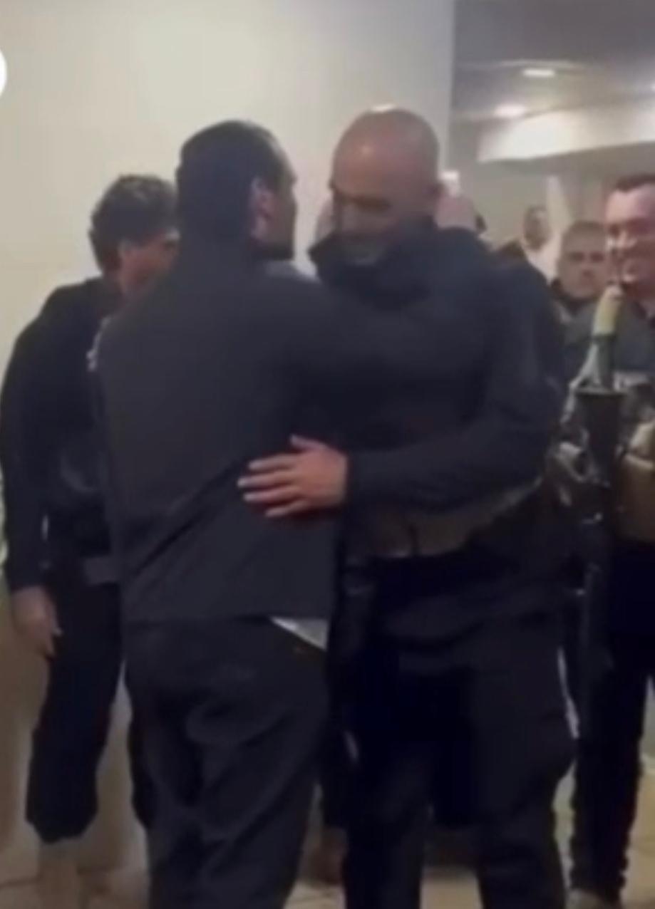 وصل  الرئيس سعد رفيق الحريري مساء اليوم إلى بيروت*