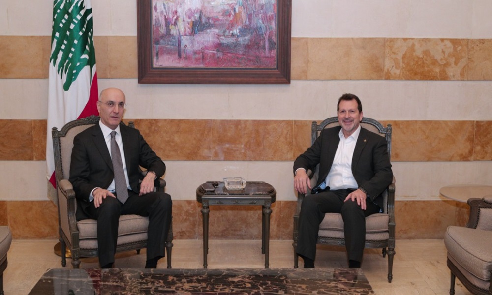 الحجار وشحادة وقعا مشروع إطلاق الهوية الرقمية الوطنية