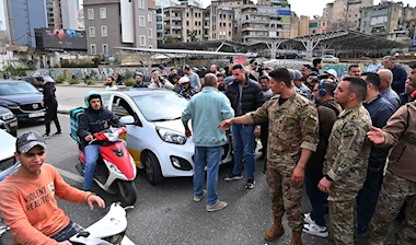 مجزرة الضرائب: الفقراء يموّلون أجورهم
