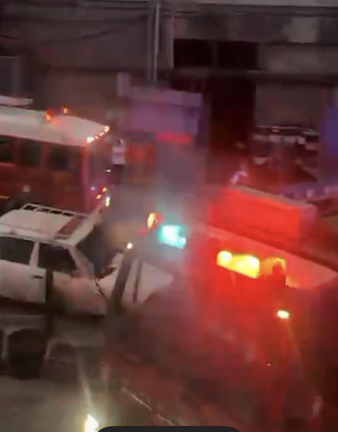 حريق كبير في الفنار ليلاً