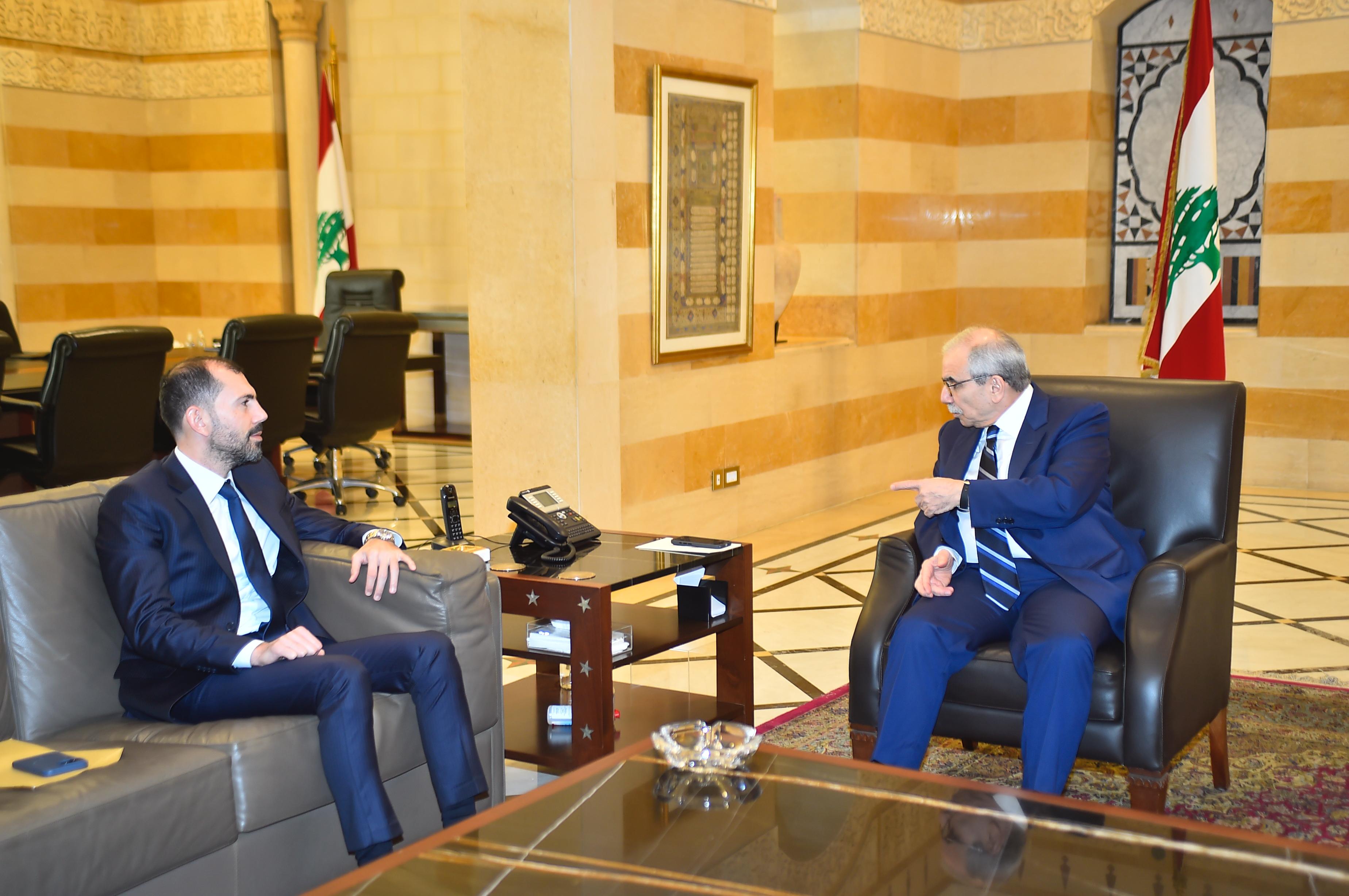 سلام استقبل سفير اليبان لدى لبنان و وفد من المجلس الإسلامي الشيعي