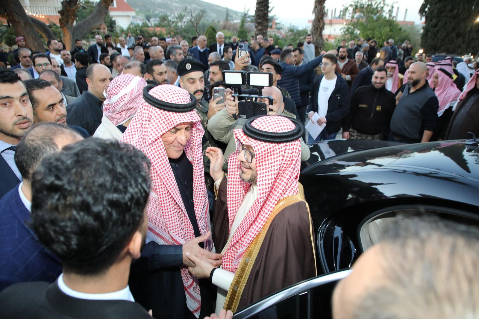 السفير بخاري مكرماً في وادي خالد وتنويه بالدور السعودي في دعم لبنان