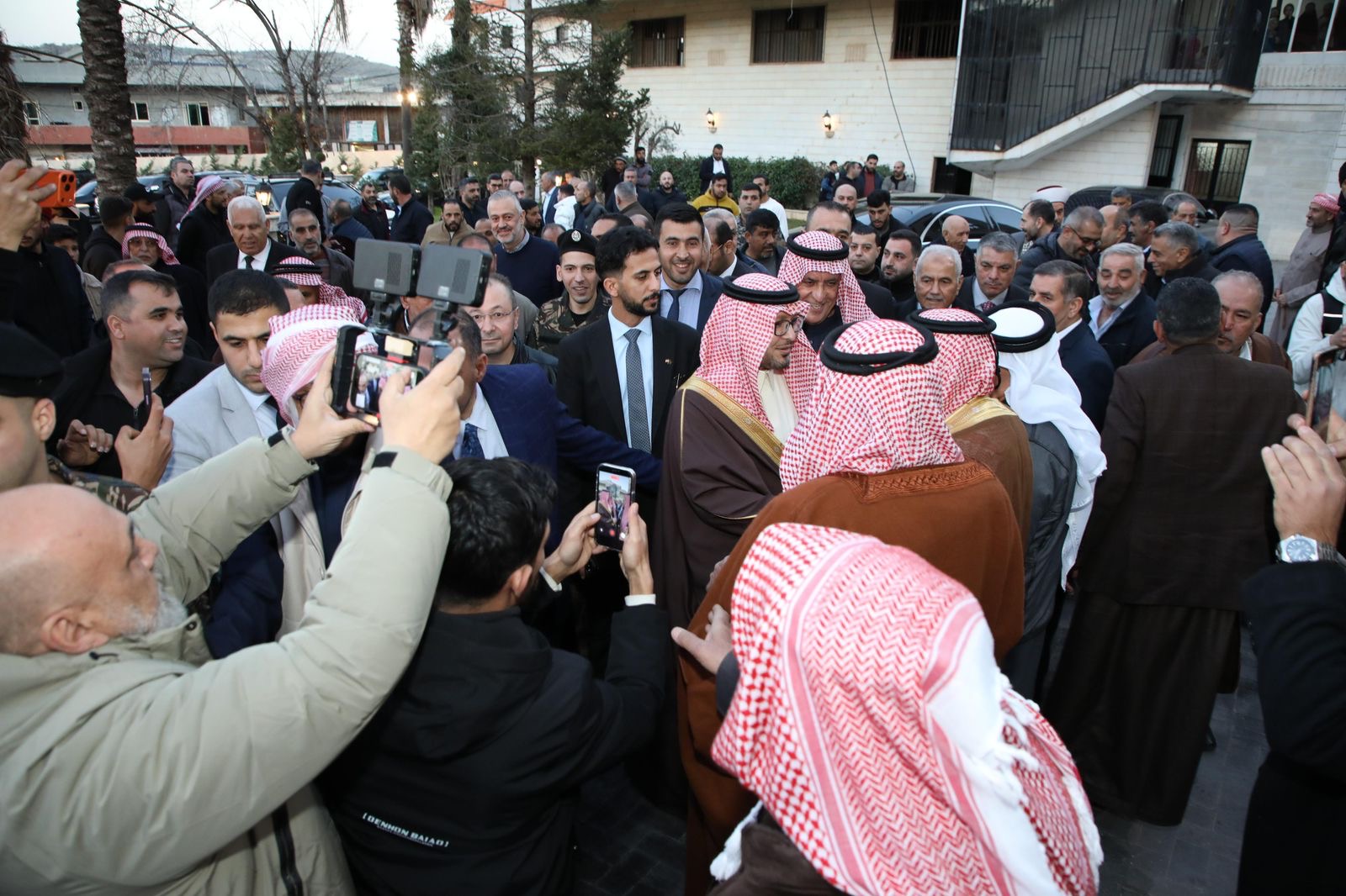 السفير بخاري مكرماً في وادي خالد وتنويه بالدور السعودي في دعم لبنان