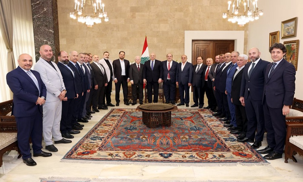 الرئيس عون: للإسراع في تأهيل طريق ضهر البيدر