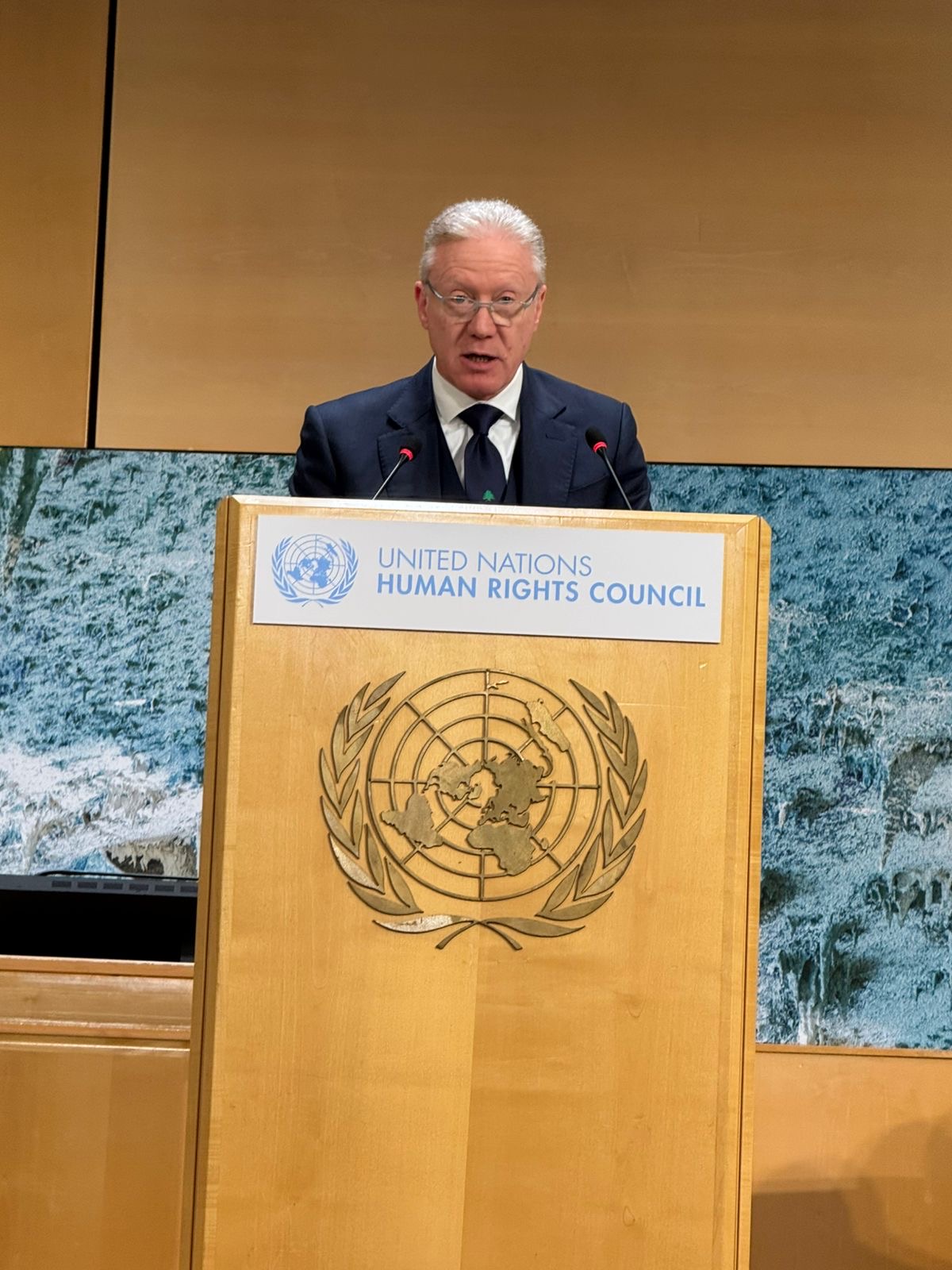 رجي: نجاح الدولة يتطلب الضغط لانسحاب إسرائيل ودعم الجيش