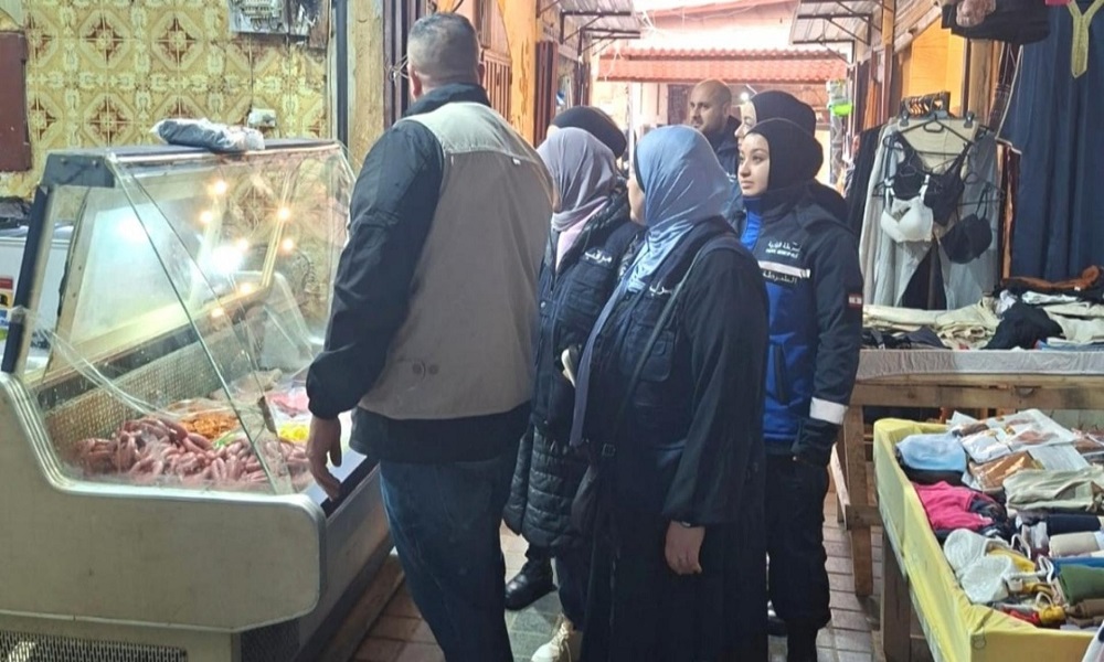 في طرابلس.. دوريات للتأكد من شروط النظافة والأسعار