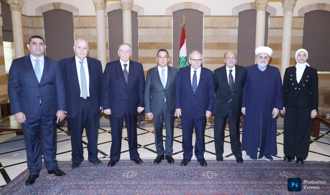 اجتماع مالي عمالي نقابي في السراي بحث في أوضاع قطاع النقل