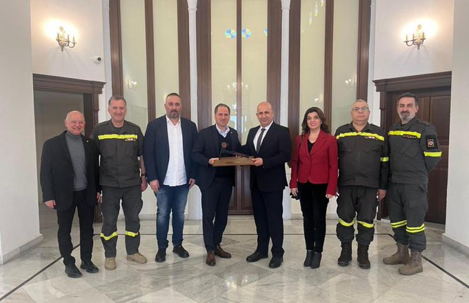 مدير عام الدفاع المدني يزور الصيفي