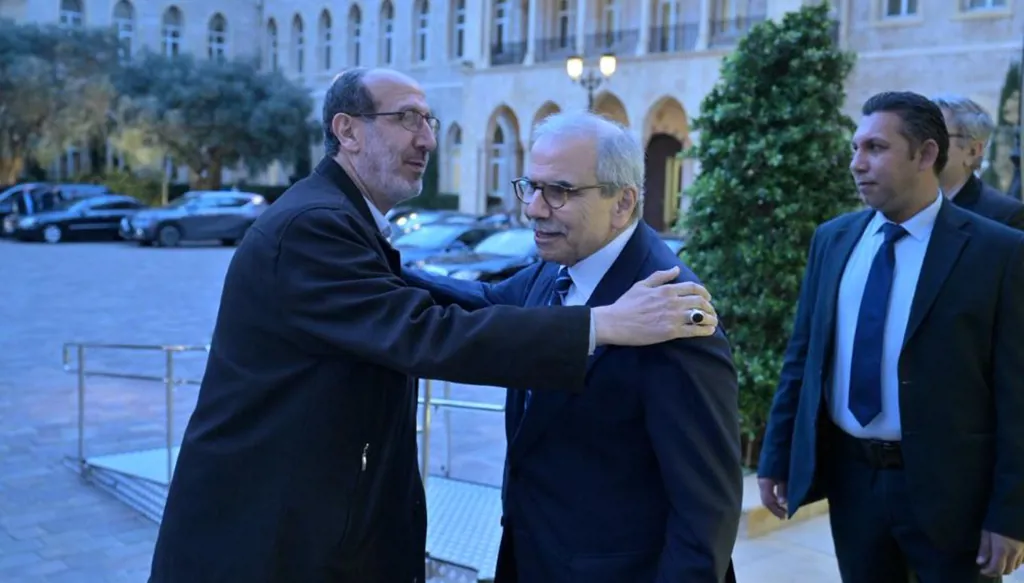 انطلاق الإجراءات العملية لانعقاد مؤتمر باريس... سلام و