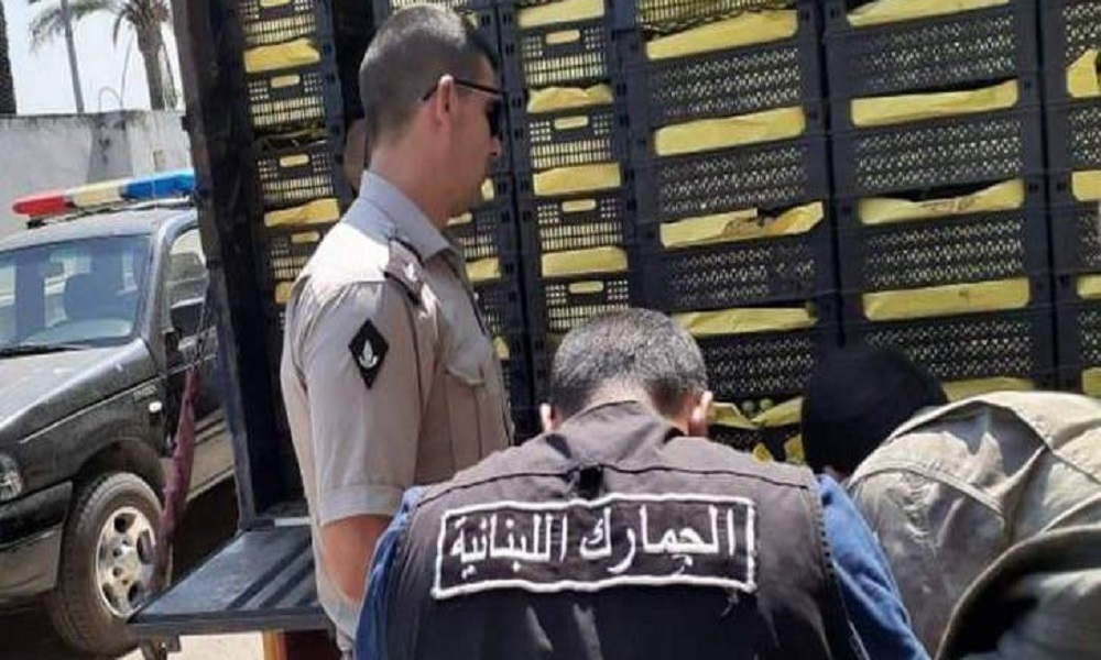 معسل مهرّب تحت “البوالين”!